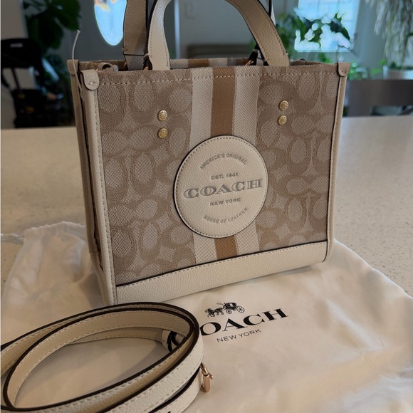 Coach small Beige Signature Jacquard Cream Leather Stripe Dempsey 22 Satchel - Picture 2 of 15